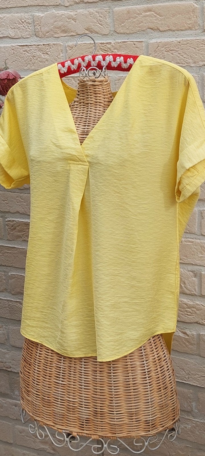 bloesje maat 51cm van oksel tot oksel yessica, Kleding | Dames, Yessica, Geel, Maat 42/44 (L), Ophalen of Verzenden