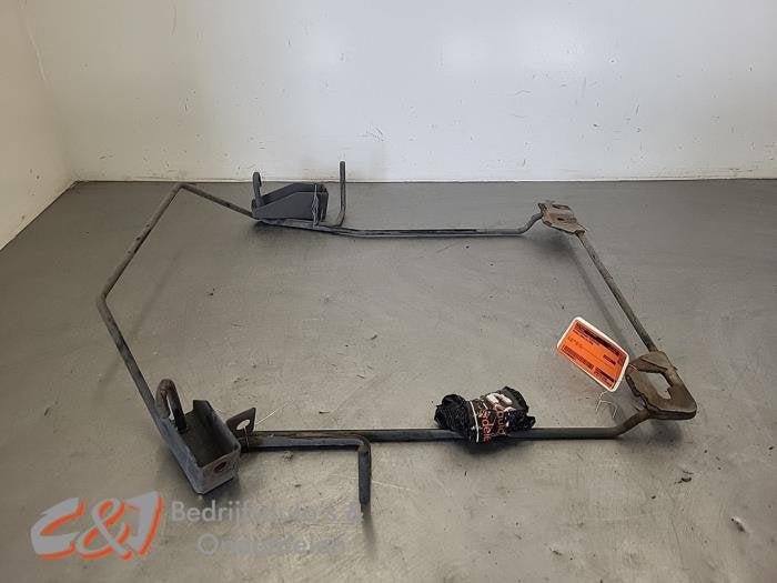 Mécanique de suspension roue de secours d'un Renault Trafic, Autos : Pièces & Accessoires, Renault, -, 3 mois de garantie, Utilisé