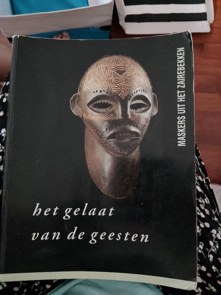 Het gelaat van de geesten, Ophalen, Gelezen, Frank Herreman