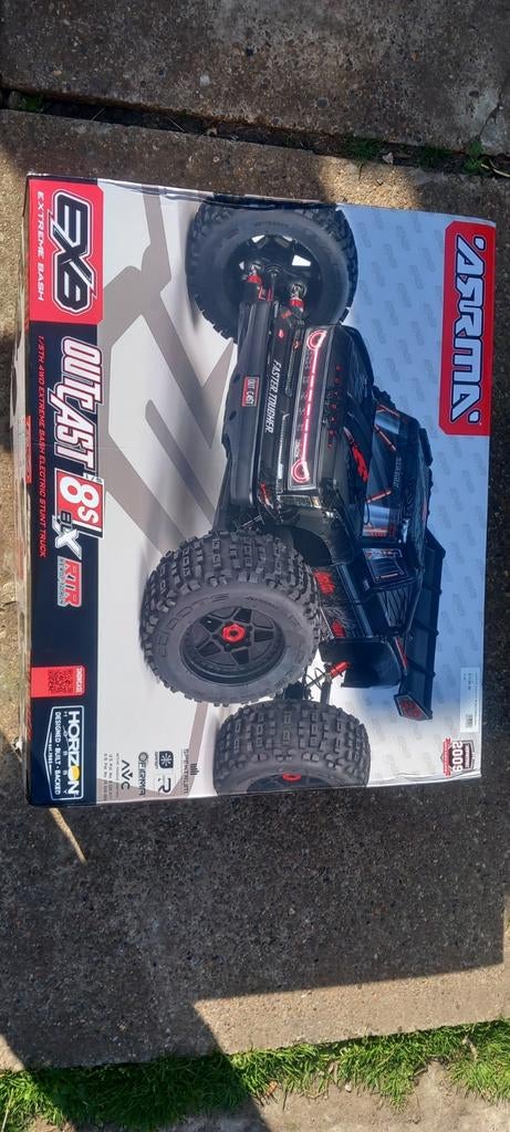 ARMA 1/5 Outcast 4x4 8s BLX, Hobby en Vrije tijd, Ophalen