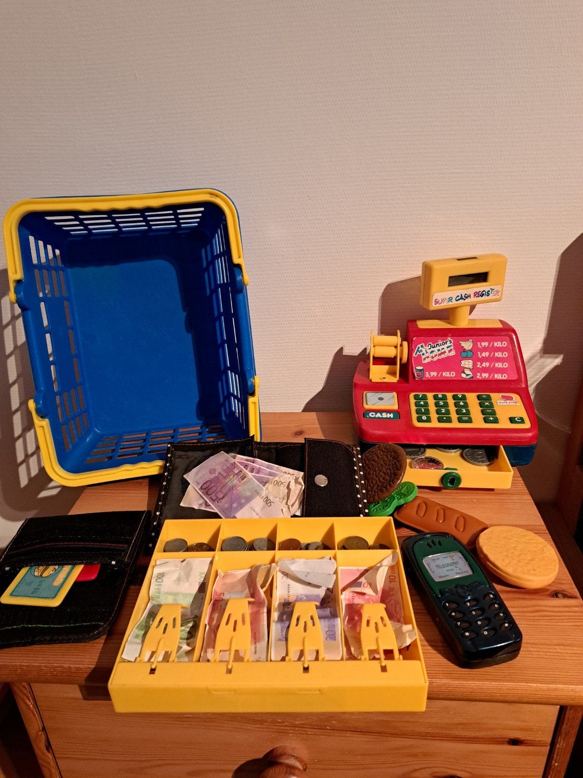 kassa,winkelmandje,gsm,portefeuille , bankkaarten,lade geld, Kinderen en Baby's, Ophalen of Verzenden, Zo goed als nieuw