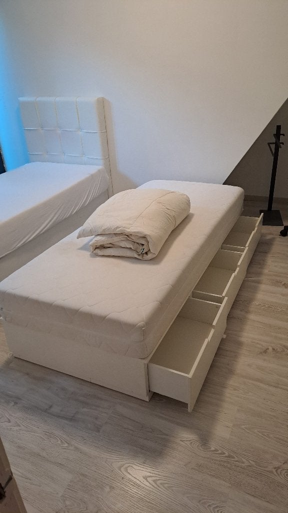 Bed, Huis en Inrichting, Ophalen, Overige materialen, Gebruikt, 90 cm