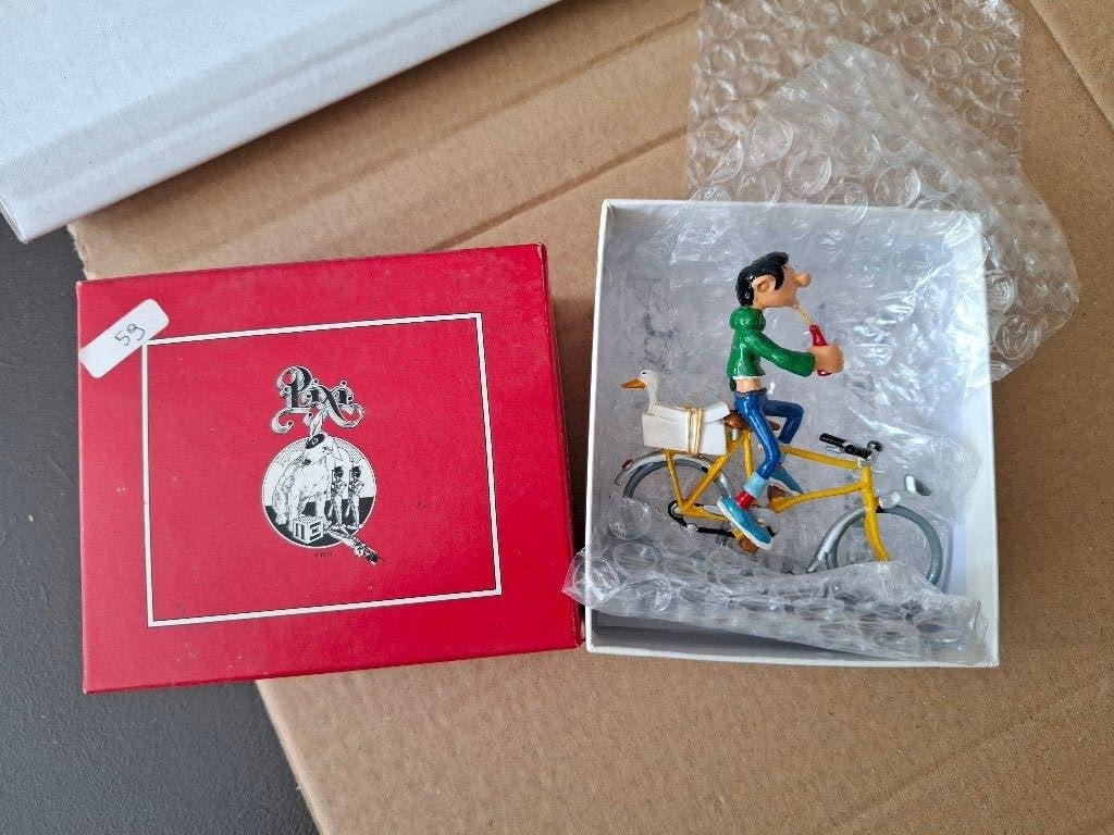PIXI FRANQUIN "GASTON A VELO" REF 4757 BOITE + CERTIFICAT, Collections, Statues & Figurines, Enlèvement ou Envoi, Comme neuf, Autres types
