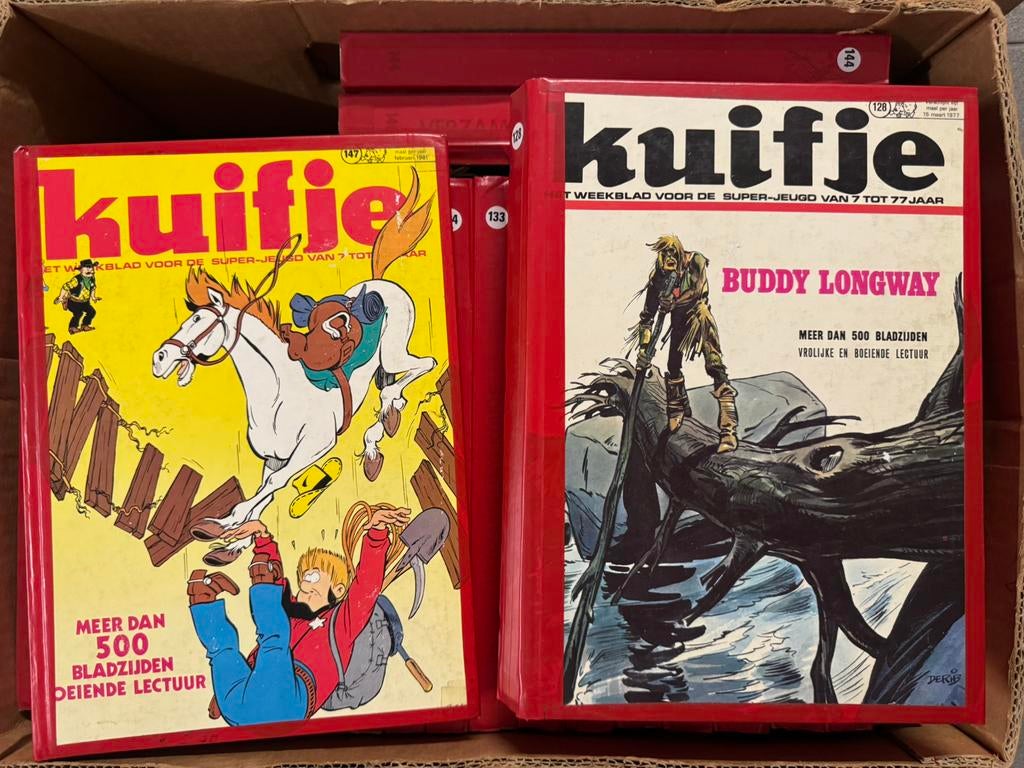 Collectie Kuifje verzamelband 123-147 (jaren 60) vintage, Boeken, Meerdere stripboeken, Ophalen, Gelezen