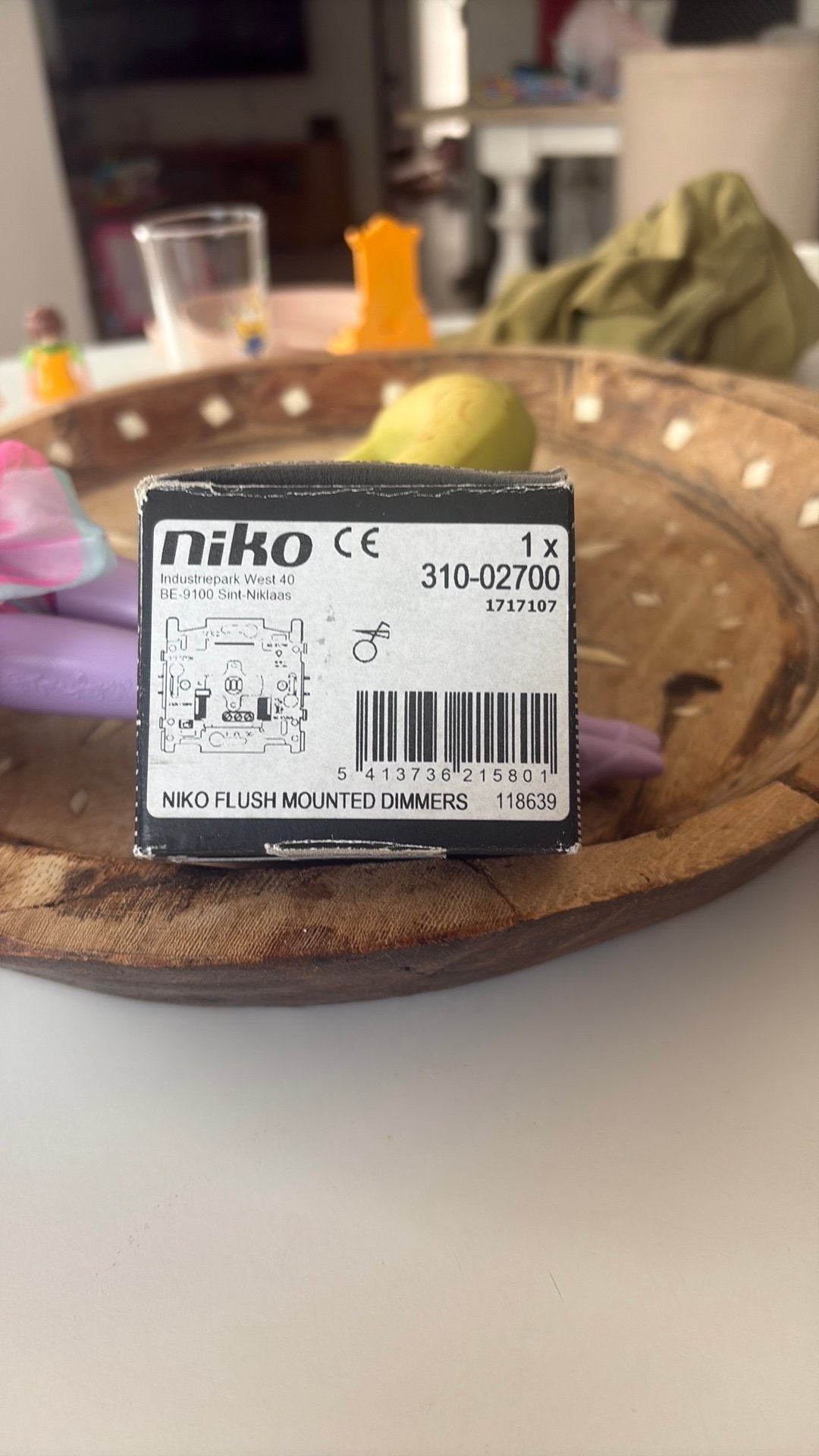 Niko fluch mounted dimmers, Enlèvement, Comme neuf