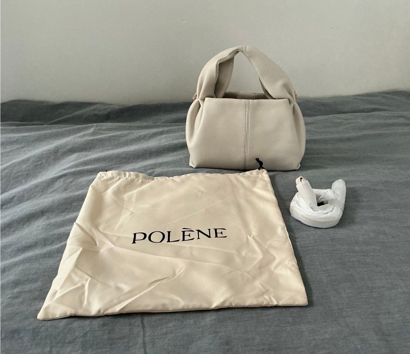 Polène Number Nine Mini-tas, Handtassen en Accessoires, Tassen | Damestassen, Ophalen of Verzenden, Nieuw, Beige, Handtas