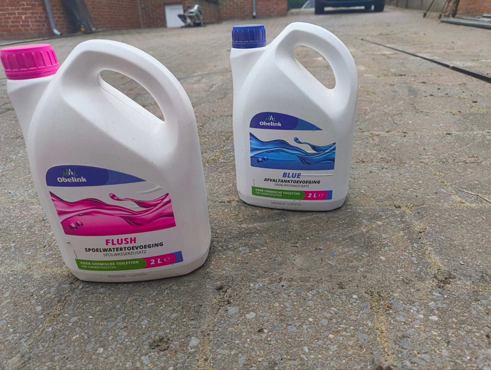 obelink additief chemisch toilet, Ophalen