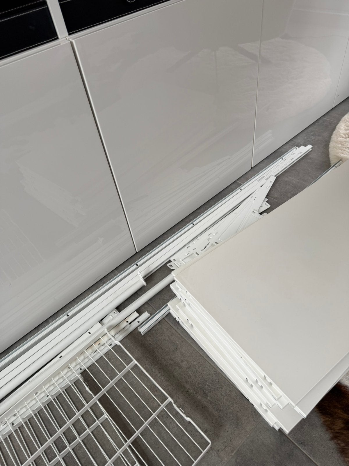 Wandrek ikea boaxel, Enlèvement, Comme neuf
