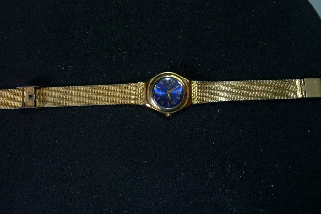 montre swatch femme, Handtassen en Accessoires, Horloges | Dames, Ophalen, Gebruikt, Swatch