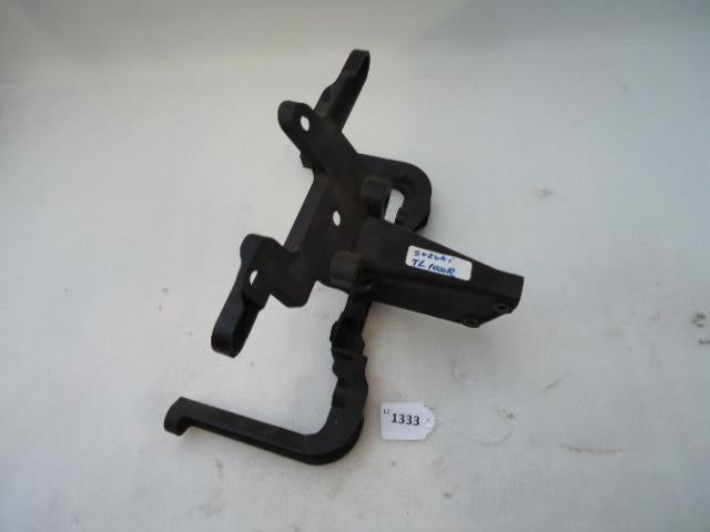 TL1000R 1997 - 2002 Suzuki Kopkuipsteun D1-17638