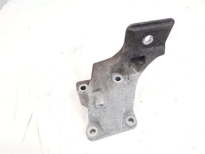 Motorsteun van een Landrover Range Rover Sport, -, -, Ophalen of Verzenden, -