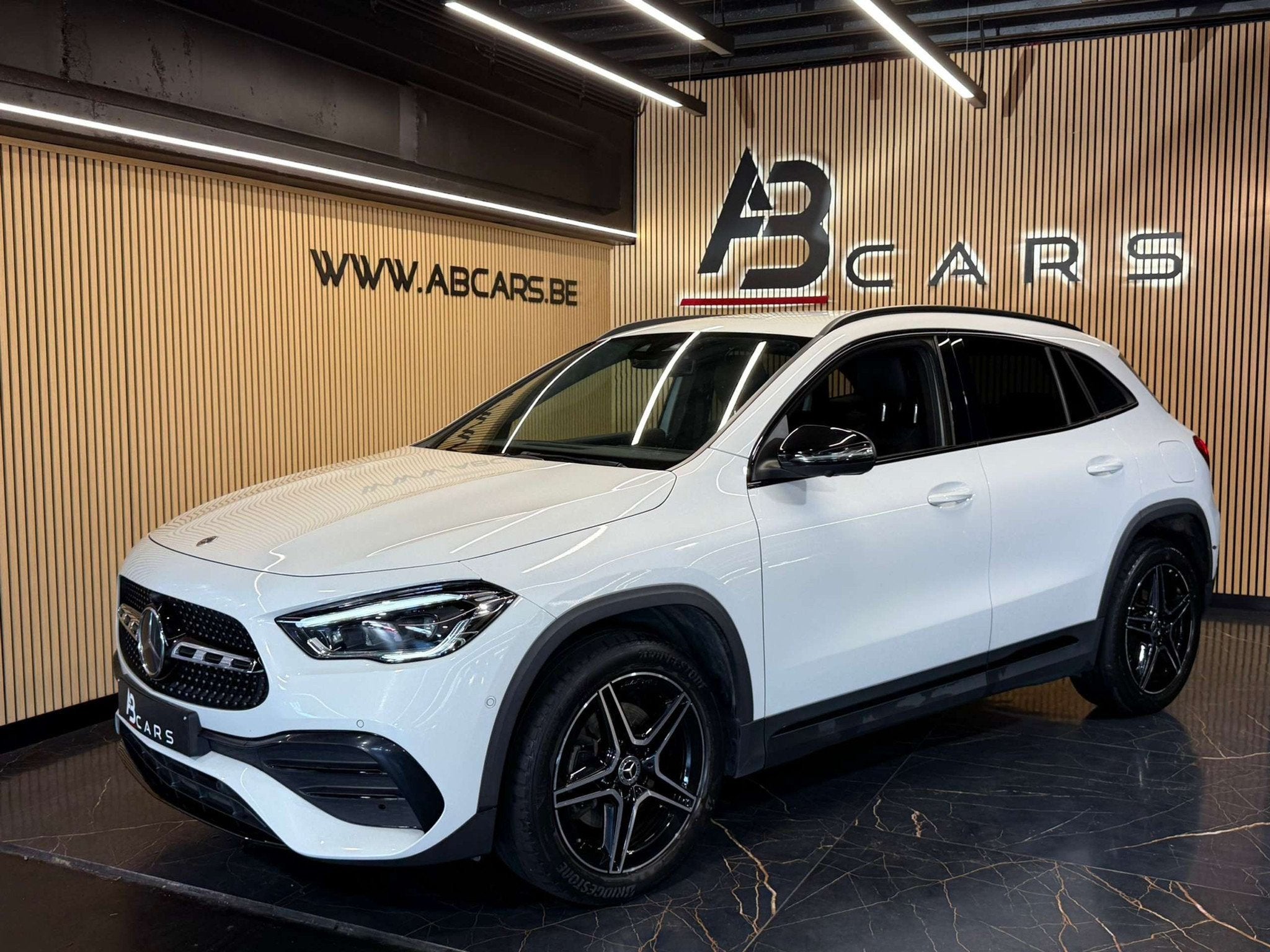 Mercedes-Benz GLA 250 250 e PHEV * PACK AMG * GARANTIE 12 MO, Autos, Mercedes-Benz, Cuir, 1332 cm³, Achat, Entreprise