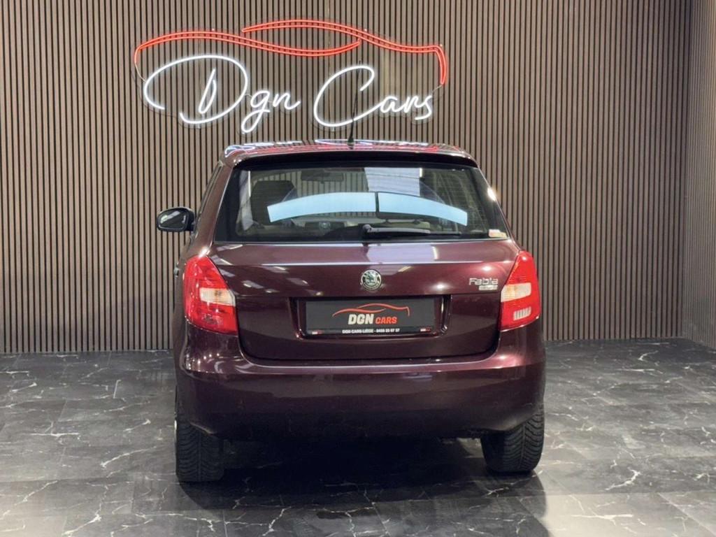 Skoda Fabia 1.2i (bj 2009), Auto's, https://public.car-pass.be/vhr/5c75d89d-9046-4849-b0c8-9e65921564ff, Gebruikt, Overige kleuren