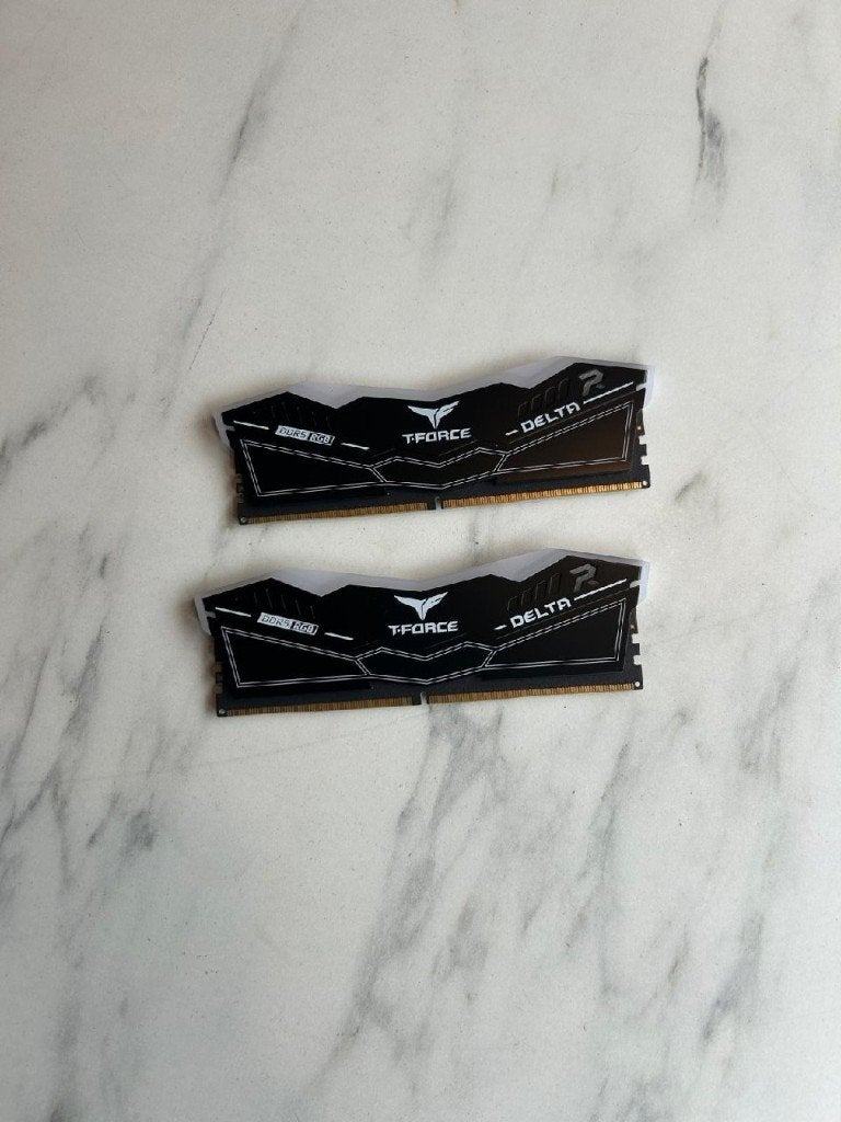 TeamGroup T-Force Delta RGB DDR5 32 Go (2 x 16 Go) 6 000 MHz, Enlèvement ou Envoi, Comme neuf, DDR5, 32 GB