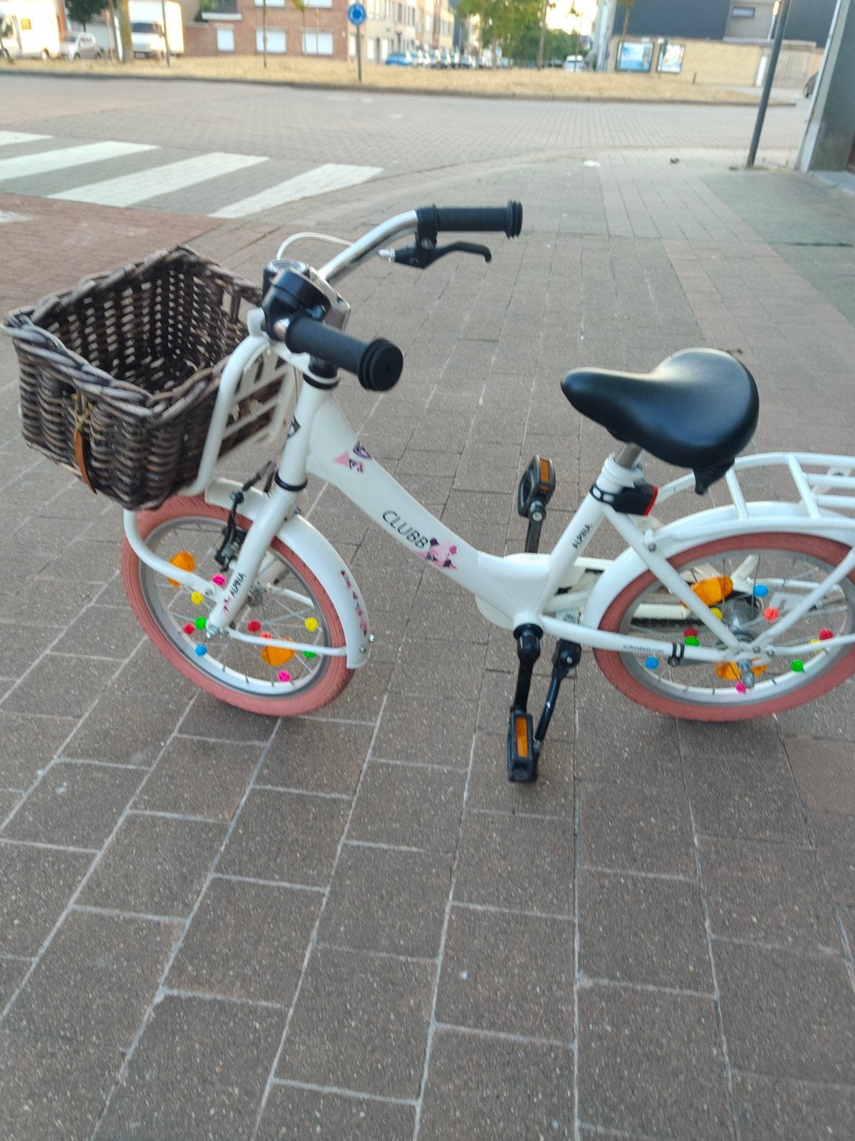 meisjesfiets Alpina ,wit , 16inch, Vélos & Vélomoteurs, Vélos | Filles, Alpina Meisjesfiets, Frein à rétropédalage, Enlèvement