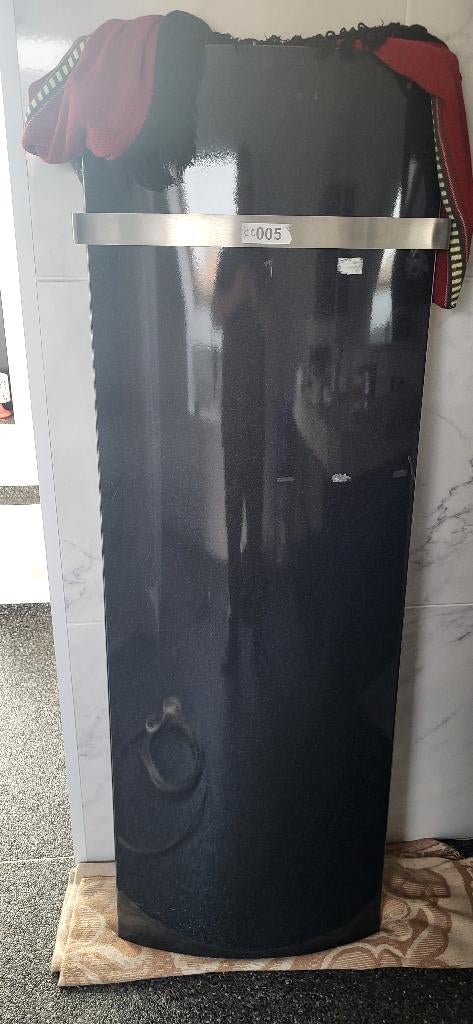 Badkamer radiator zwart marmer, Huis en Inrichting, Ophalen, Zo goed als nieuw
