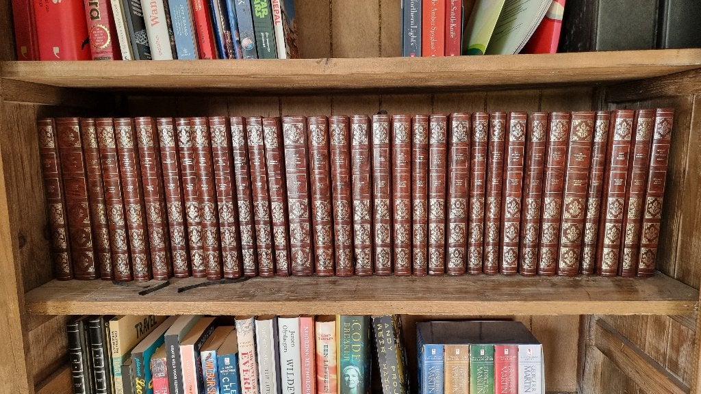 Boeken: Vlaamse sagen, legenden en volksverhalen, Ophalen, Zo goed als nieuw, Diverse auteurs