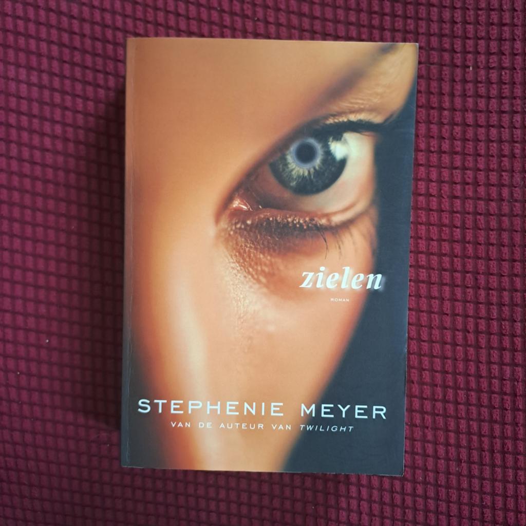 Stephenie Meyer - Souls, Enlèvement ou Envoi, Stephenie Meyer