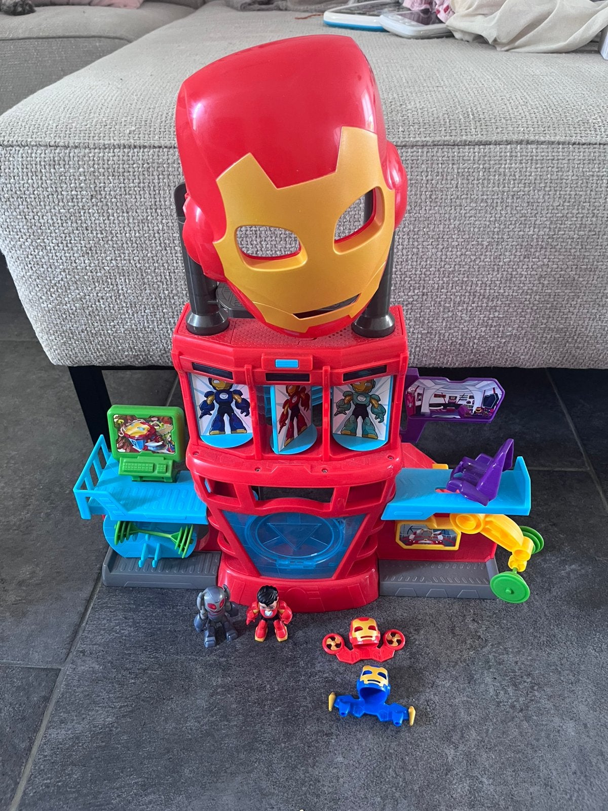Tour Iron Man, Enlèvement, Comme neuf