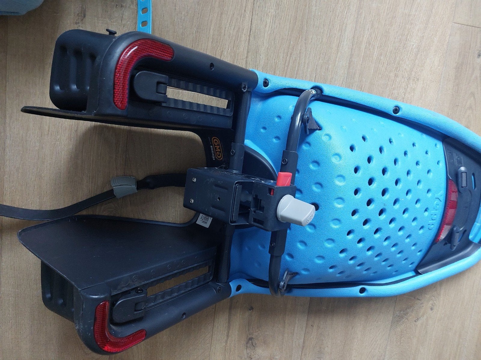 blauwe thule yepp fietsstoel, Fietsen en Brommers, Ophalen, Achterzitje, Voetsteuntjes, Yepp (Thule)