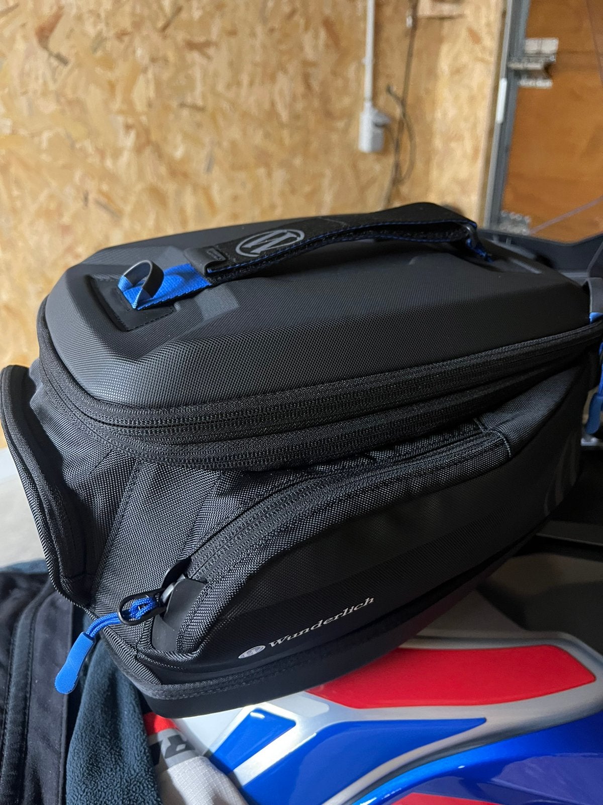 Tanktas wunderlich click bag 11-14 liter, Motoren, Accessoires | Koffers en Tassen, Ophalen, Nieuw