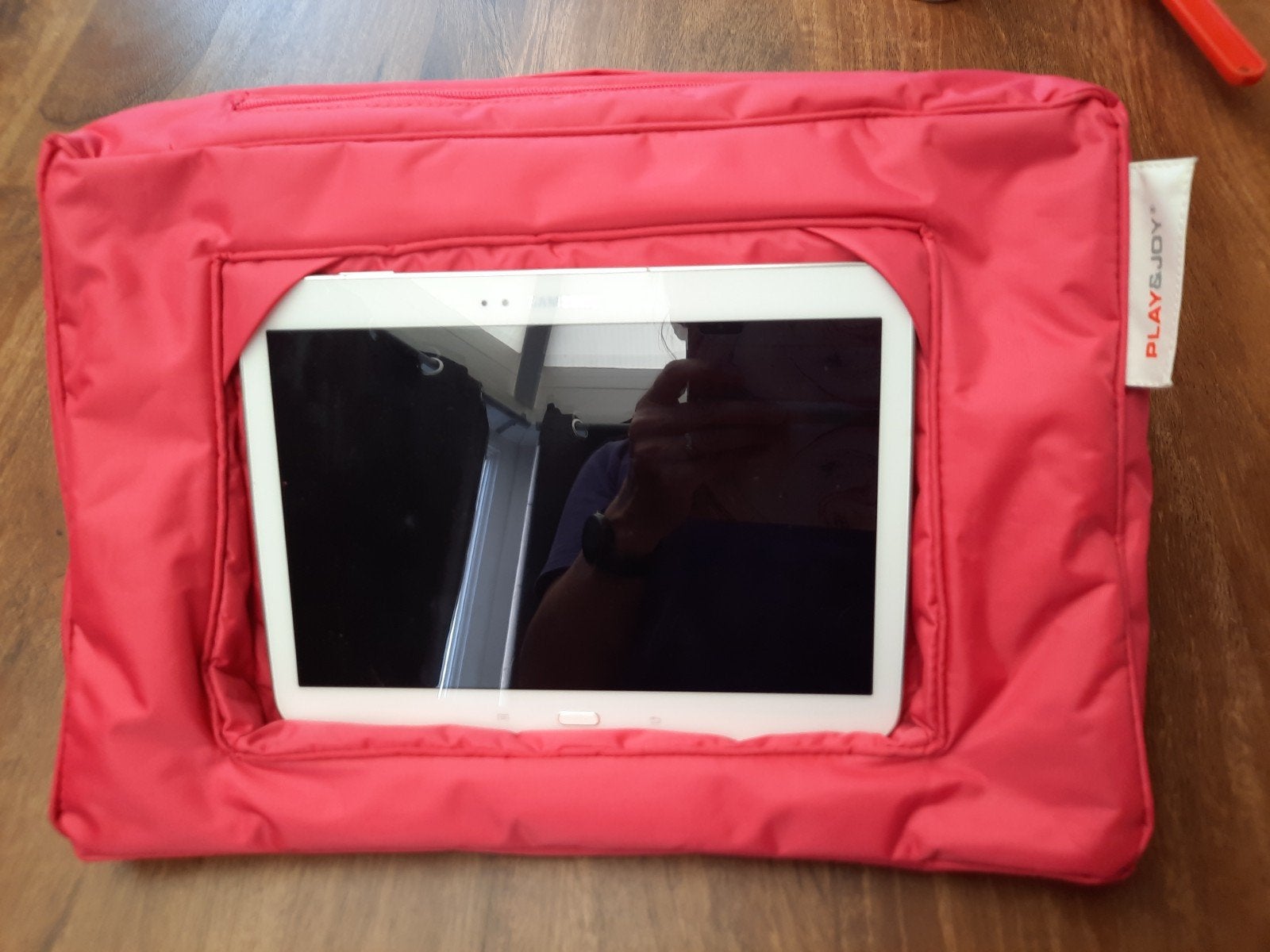 kussentje voor tablet op te zetten en te gebruiken ., Computers en Software, Ophalen
