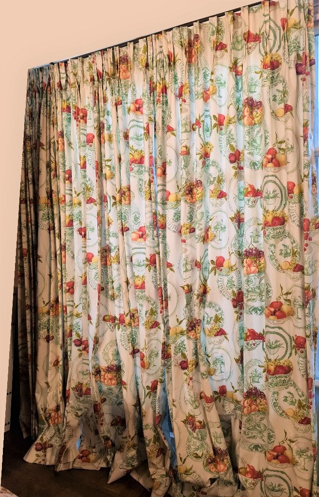 2 gevoerde gordijnen JANE CHURCHILL fruitkorven, Huis en Inrichting, Gebruikt, Overige merken, 180 cm, In te korten