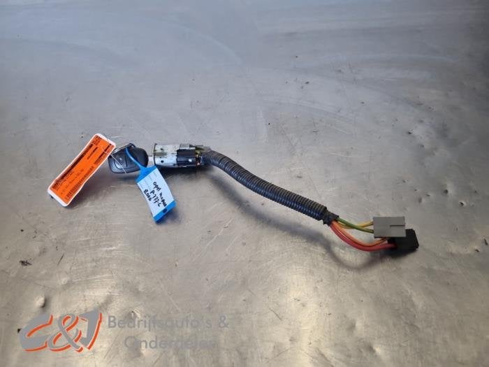 Serrure de contact + clé d'un Opel Movano, -, Opel, 3 mois de garantie, Utilisé