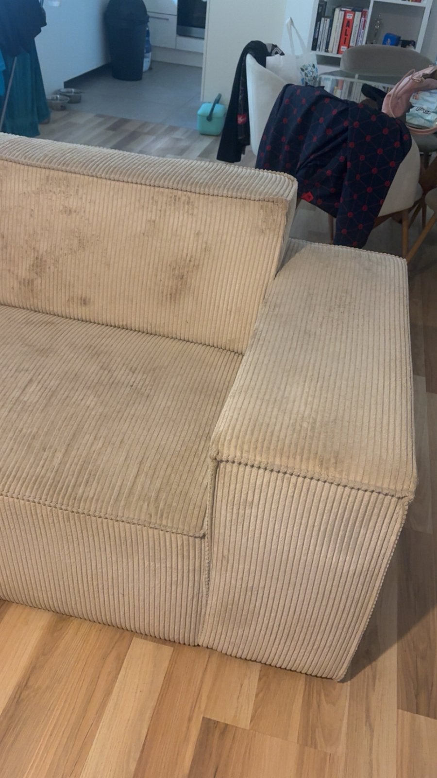 Fauteuils mezzanine, 75 à 100 cm, 250 à 300 cm, Quatre personnes ou plus, Enlèvement