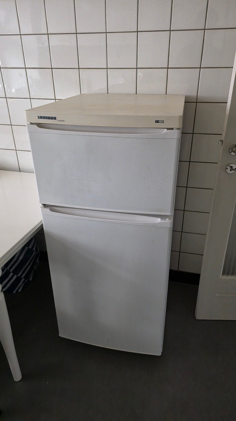 Koelkast met vriesvak Liebherr, Elektronische apparatuur, Koelkasten en IJskasten, Ophalen, Gebruikt, Met vriesvak