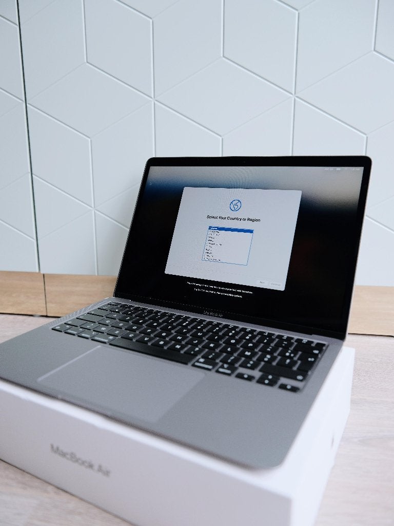 MacBook Air 2020 M1 - 13" - 8 GB RAM, 256 GB SSD - Zilver, Ophalen, Gebruikt, 256 GB, 8 GB