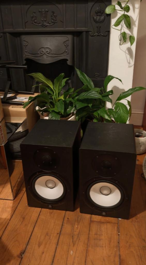 Haut-parleurs Yamaha HS8, TV, Hi-fi & Vidéo, Enceintes, Autres marques, Enlèvement ou Envoi, Utilisé, Haut-parleurs Frontaux, Arrière ou Stéréo