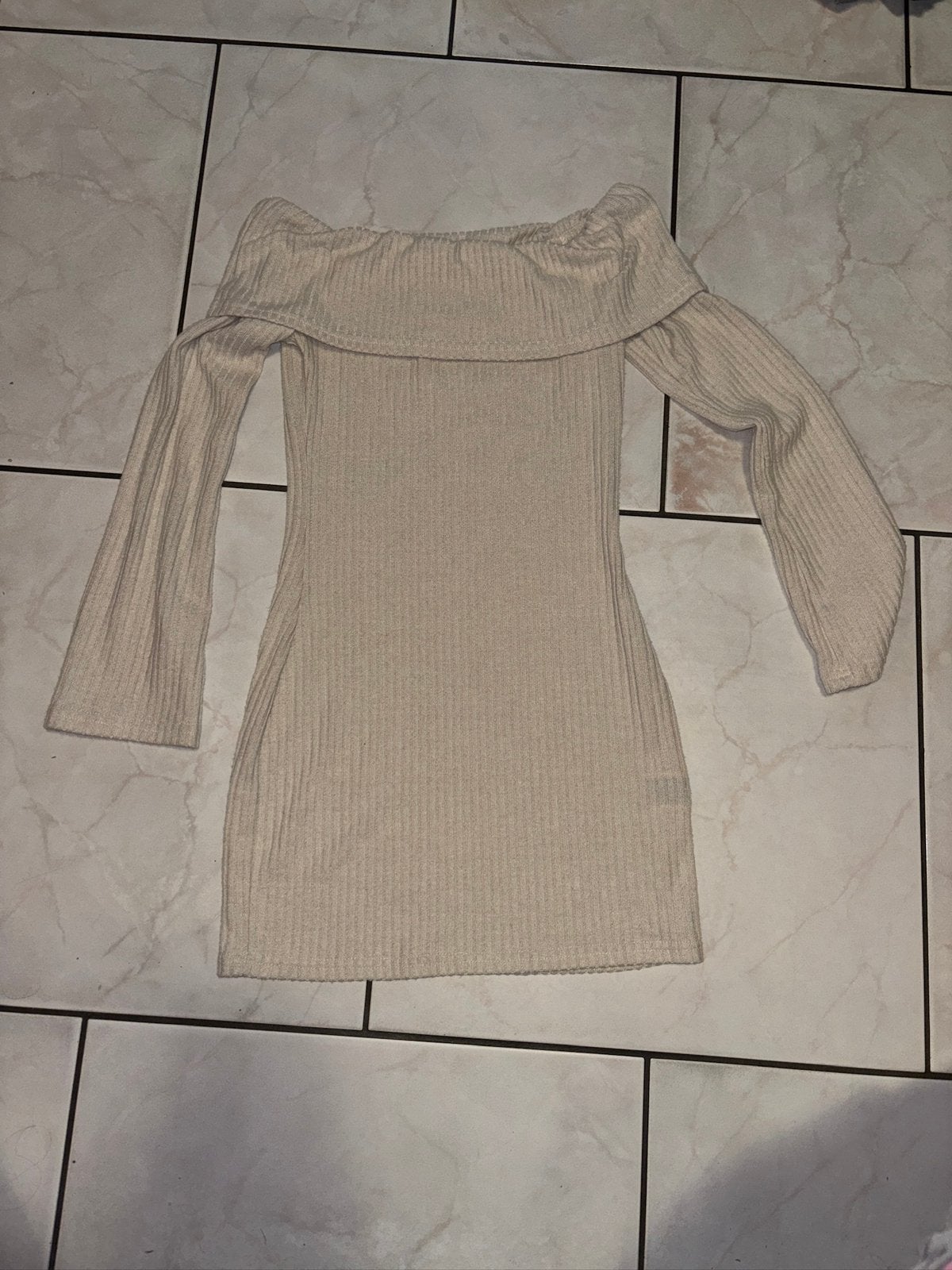 Robe beige, Vêtements | Femmes, Taille 38/40 (M), Beige, Comme neuf, Enlèvement