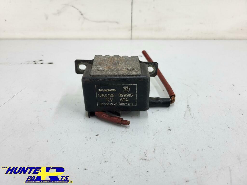 Relais voorgloei Volvo 240 ('82-'94) 899915, Gebruikt, Ophalen of Verzenden, Volvo, Volvo