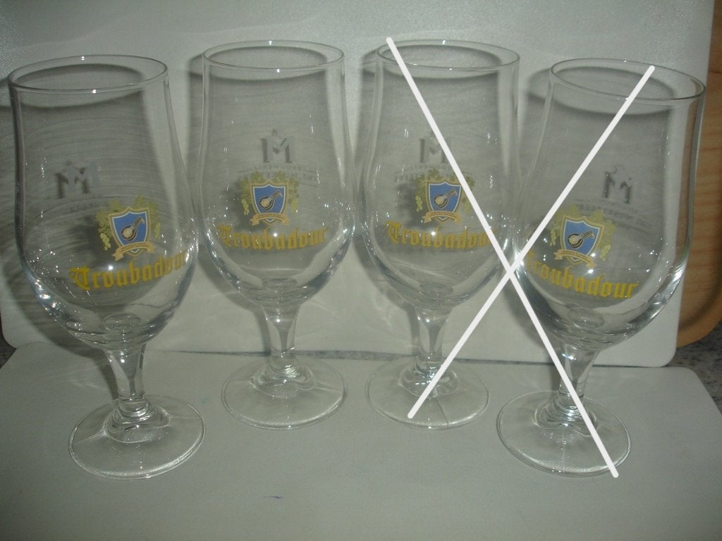 Bierglas Troubadour, 33cl M22, brij. De Musketiers, 1,50 st., Verzamelen, Ophalen of Verzenden, Zo goed als nieuw, Glas of Glazen