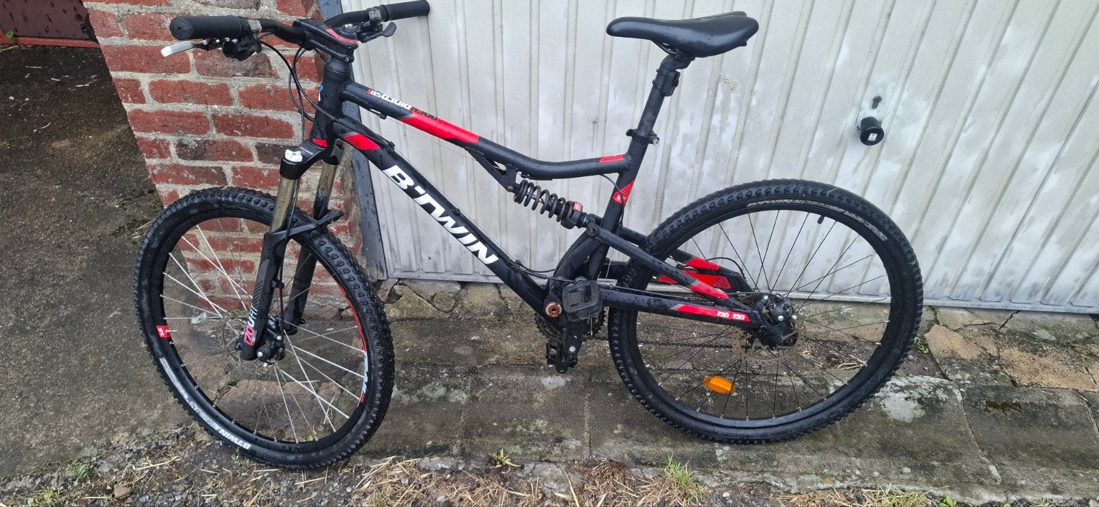 VTt rockrider 27.5 entretien a faire changement plaquettes., Enlèvement