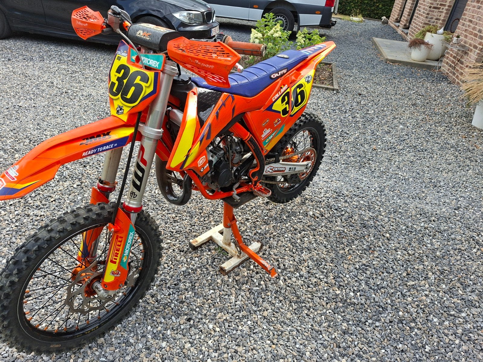 ktm 85cc 2024 avec nombreuses pièces, Particulier