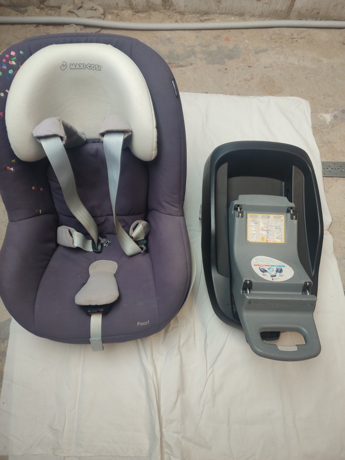 Maxi Cosi Pearl + Familie Fix Base, Ophalen, Isofix