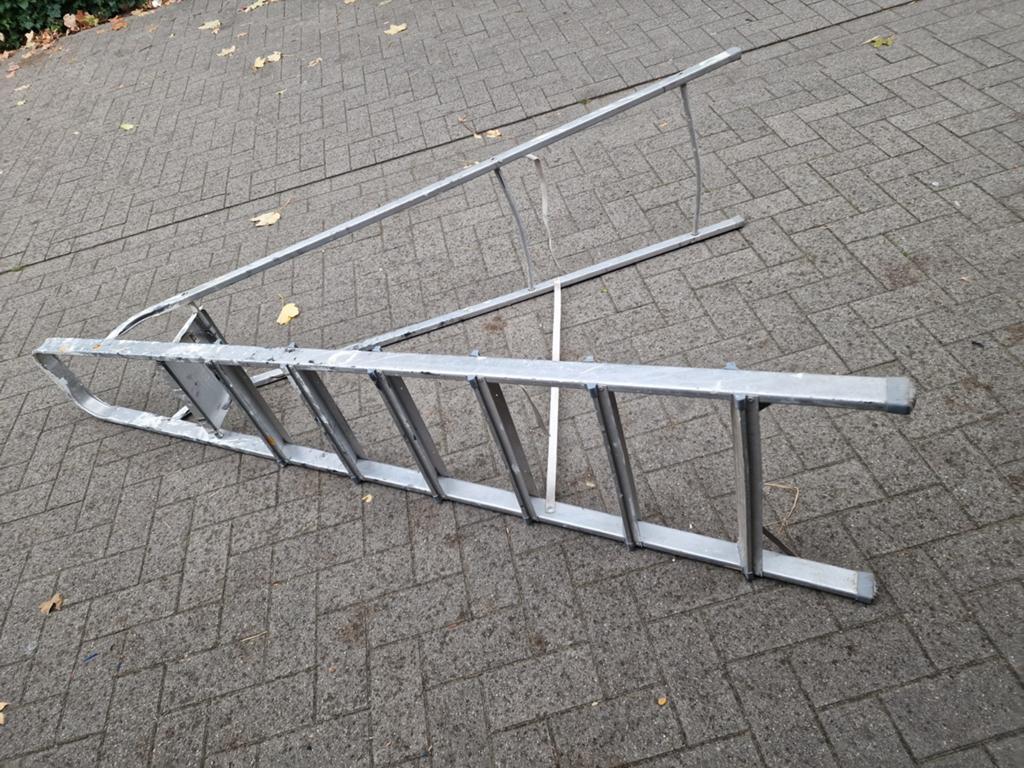 Ladder aluminium, Doe-het-zelf en Bouw, Ladders en Trappen, Ophalen, Ladder