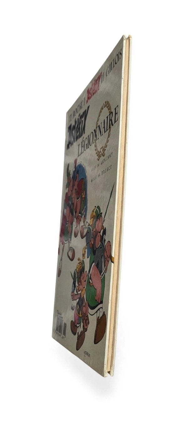 3 BD Astérix EO Légionnaire Bouclier Arverne Cadeau de César, Boeken, Meerdere stripboeken, Ophalen of Verzenden, Zo goed als nieuw