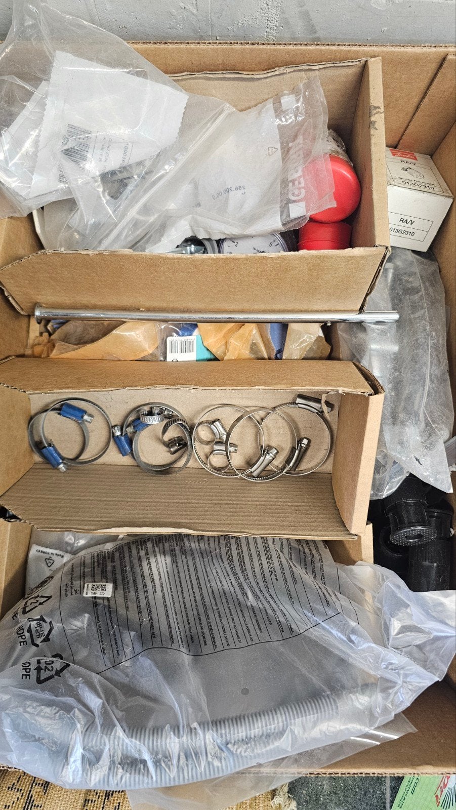 lot sanitair onderdelen en toebehoren, Doe-het-zelf en Bouw, Sanitair, Ophalen