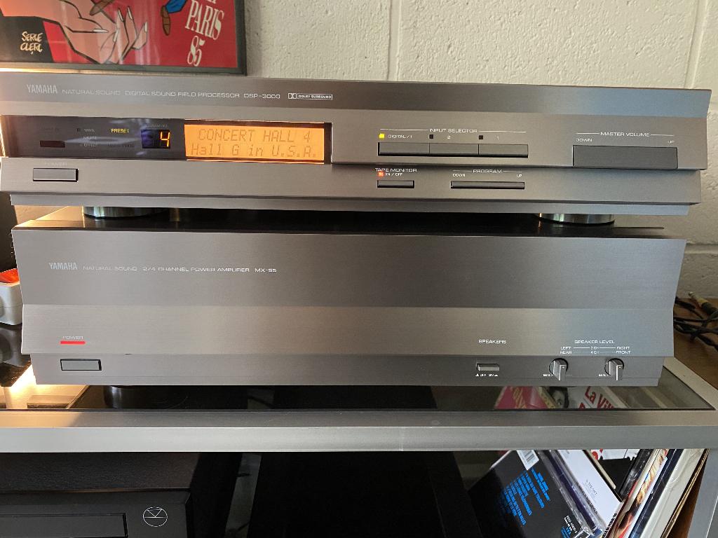 YAMAHA MX-55 & DSP-3000 / POWER AMP & DIGITAL PROCESSOR, Enlèvement, Comme neuf, 60 à 120 watts, Yamaha
