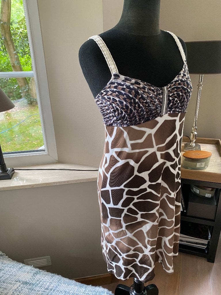 MARC CAIN zomerjurk in giraffenprint - maat 3 = 38, Kleding | Dames, Maat 38/40 (M), Marc Cain, Bruin, Ophalen of Verzenden