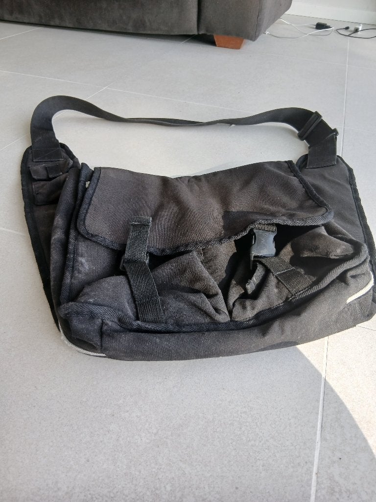 sac à main, Bijoux, Sacs & Beauté, Sacs | Sacs Femme, Enlèvement, Comme neuf, Noir, Autres types