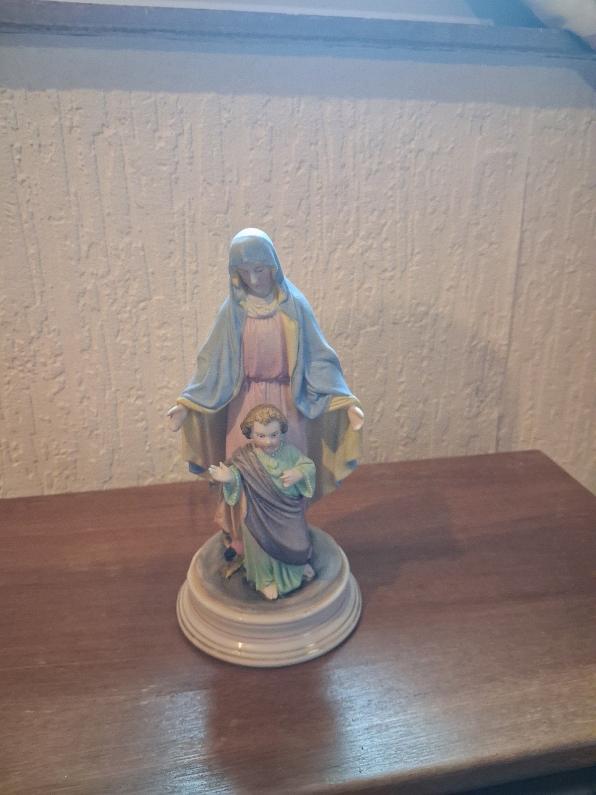 Vierge à l'enfant, Enlèvement