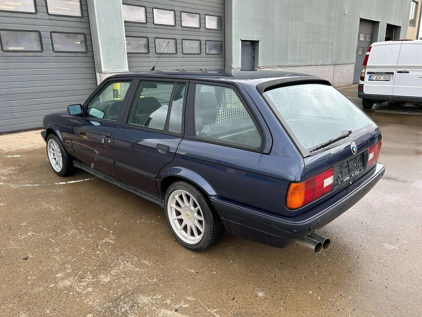 BMW 3 Serie 320 (bj 1989, automaat), Auto's, Automaat, Stof, Blauw, 129 pk