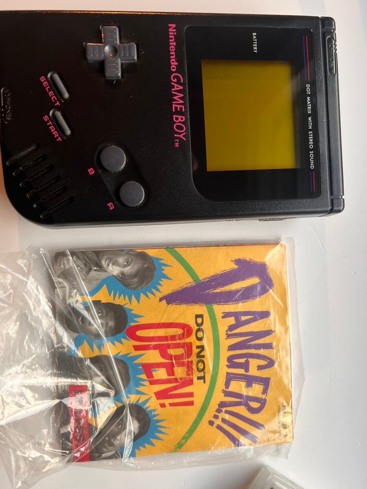 Originele gameboy zwart in zeer goede staat, Games en Spelcomputers, Ophalen of Verzenden, Zo goed als nieuw