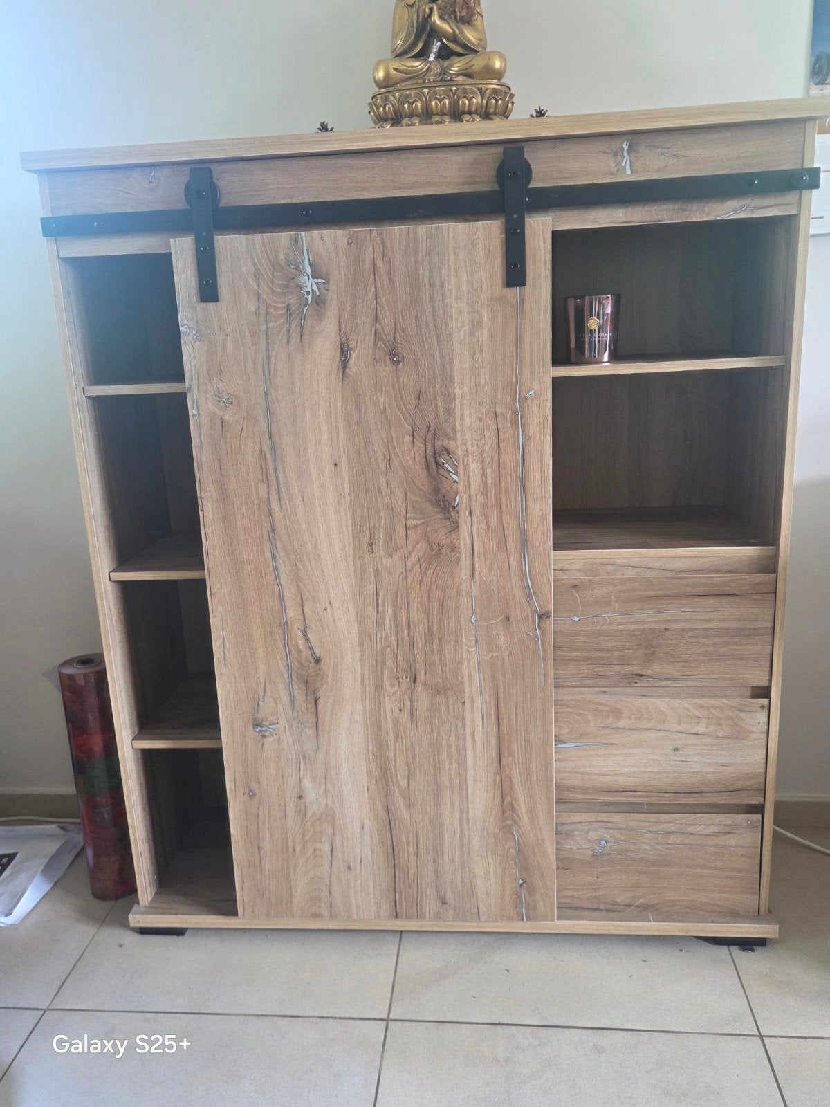 Meuble buffet moderne avec porte coulissante et tiroirs, Maison & Meubles, Armoires | Buffets, 25 à 50 cm, Avec tablette(s), Comme neuf