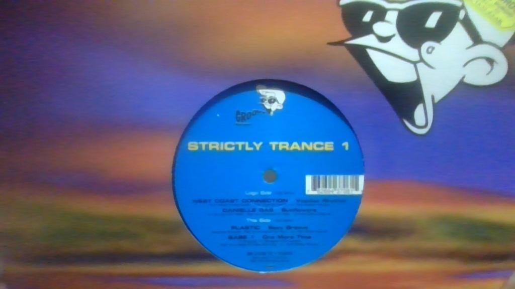 STRICTLY TRANCE 1 ( GROOVY REC. ), Ophalen of Verzenden, Zo goed als nieuw, 12 inch, Techno of Trance