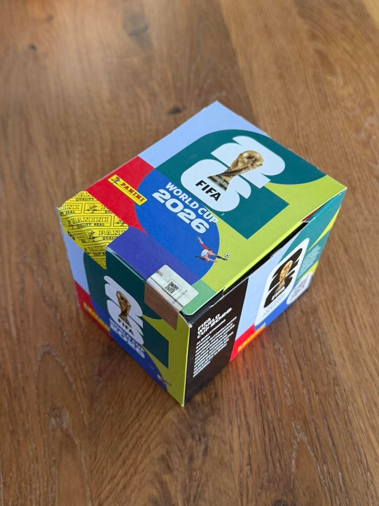 Panini World Cup 2026 - Coupe du monde boite de 50 pochettes, Enlèvement ou Envoi, Comme neuf